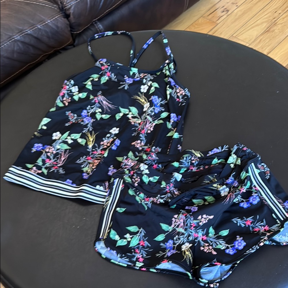 Athleta Black Floral Women's Swimsuit Set